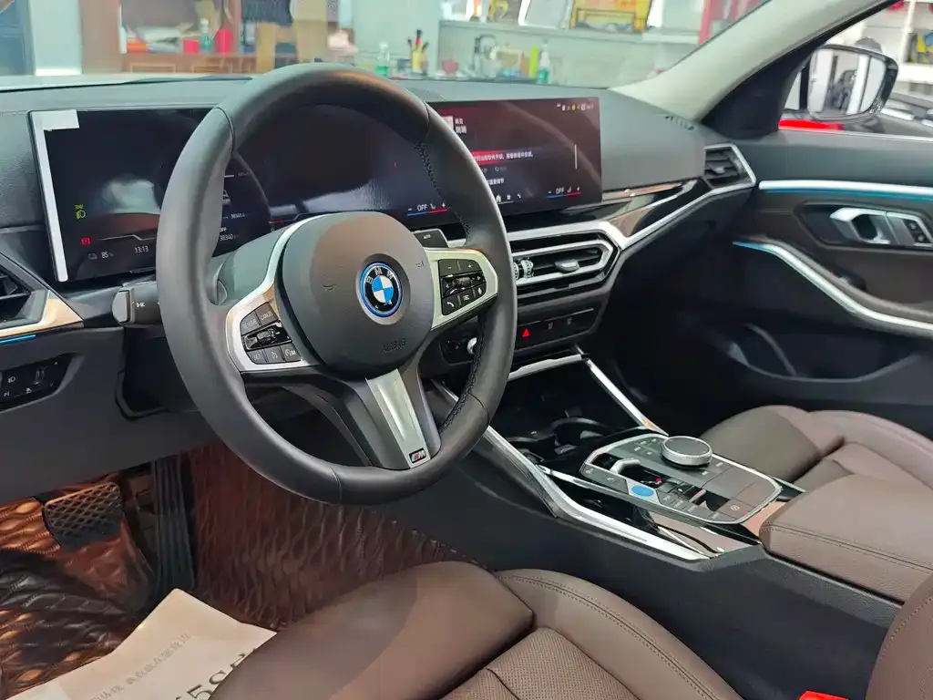 BMW i3 — фото 10