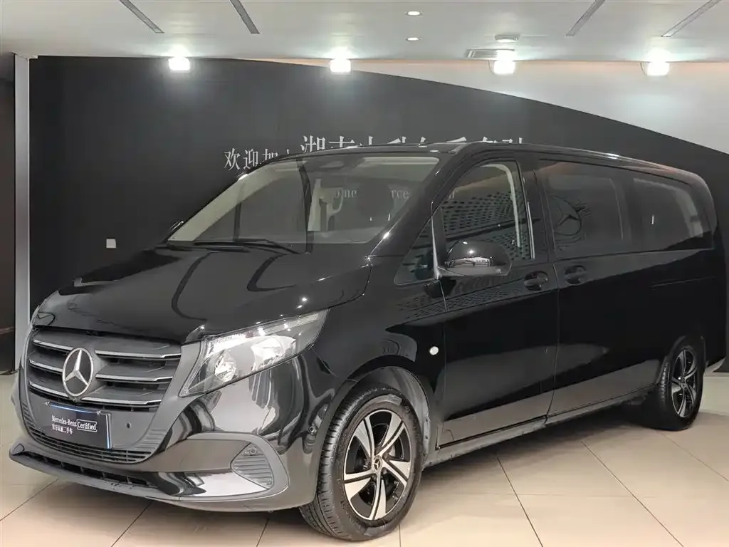 Mercedes-Benz Vito — фото 1
