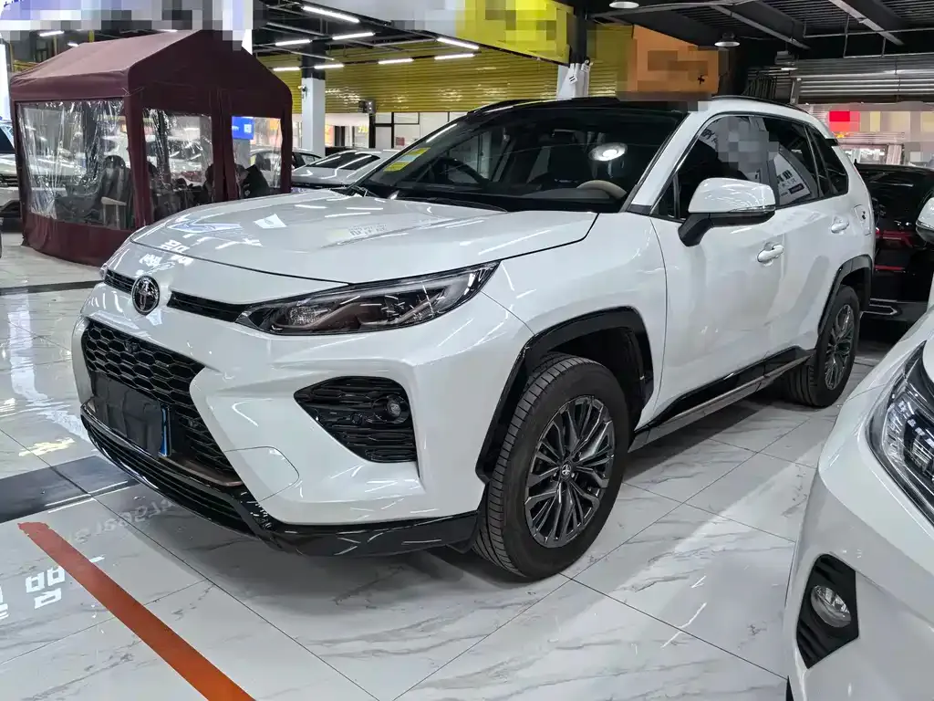 Toyota Wildlander — фото 1