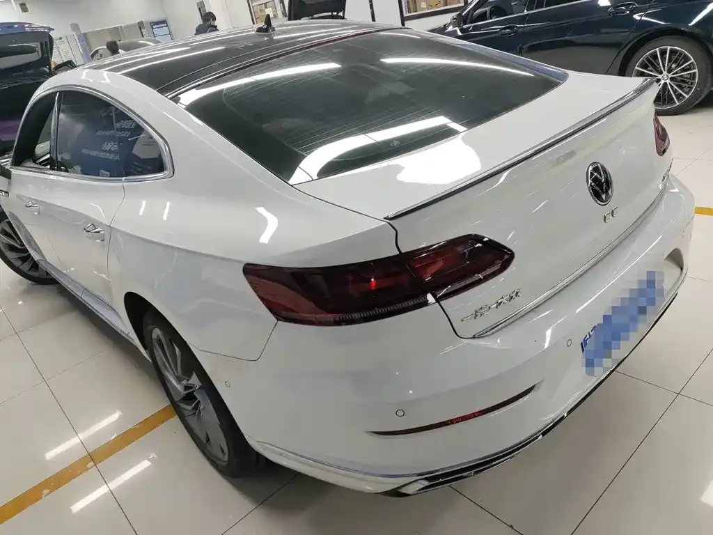 Volkswagen CC — фото 8