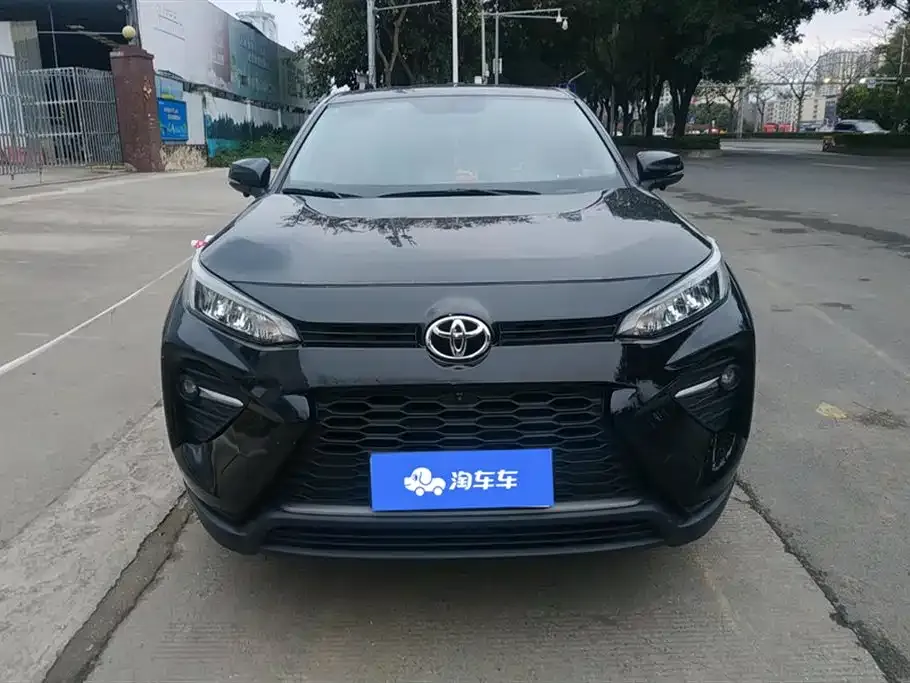 Toyota Wildlander — фото 10