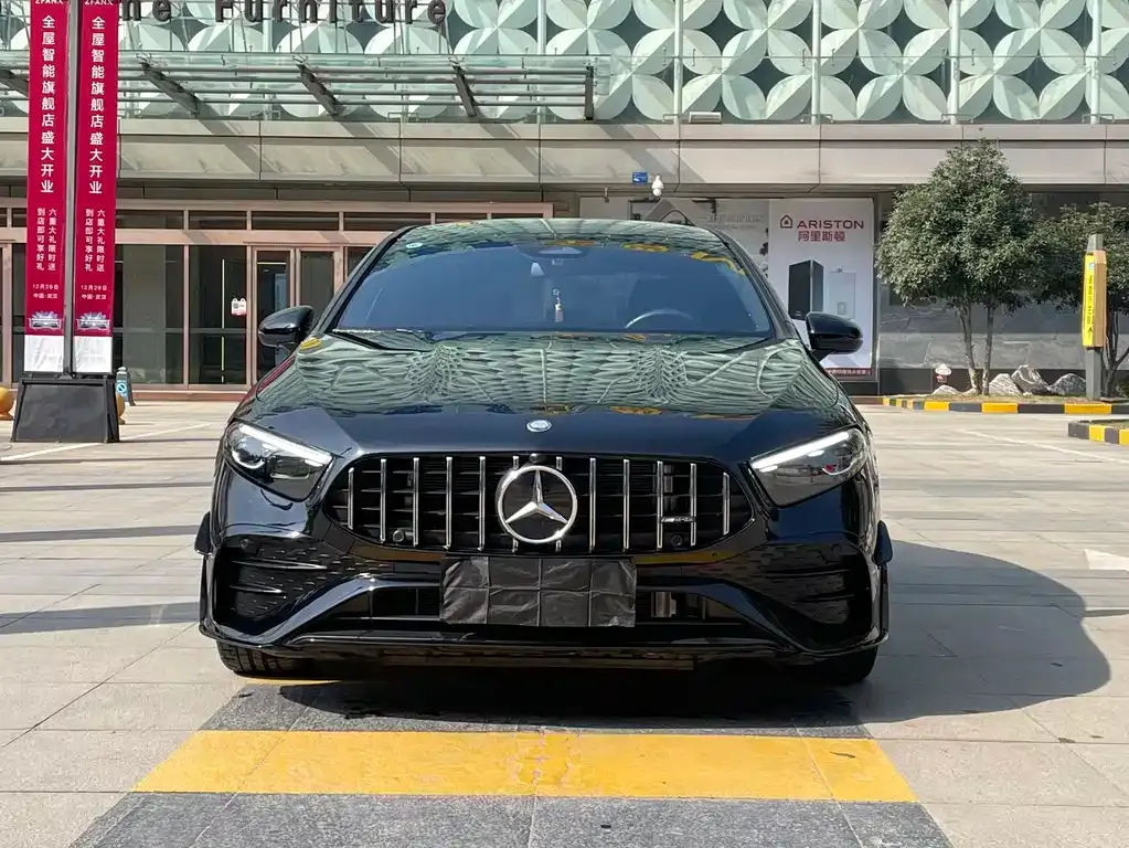Mercedes-Benz A-Class AMG — фото 1