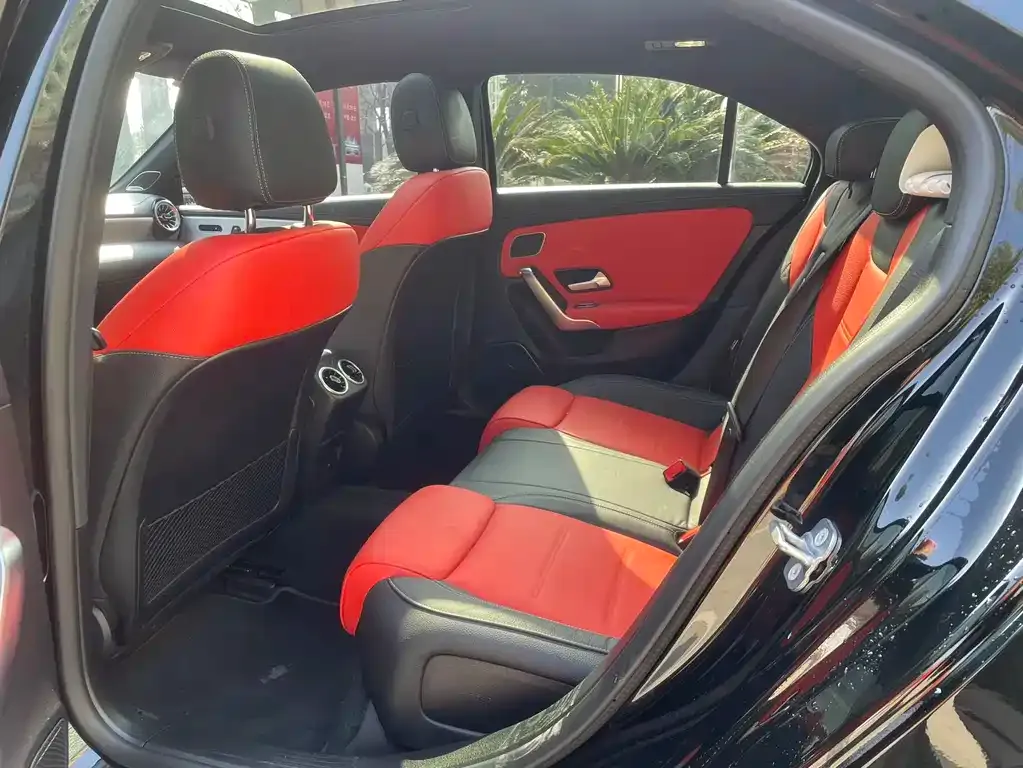 Mercedes-Benz A-Class AMG — фото 3