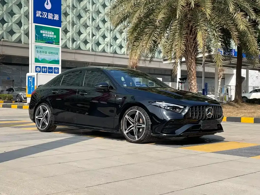 Mercedes-Benz A-Class AMG — фото 10