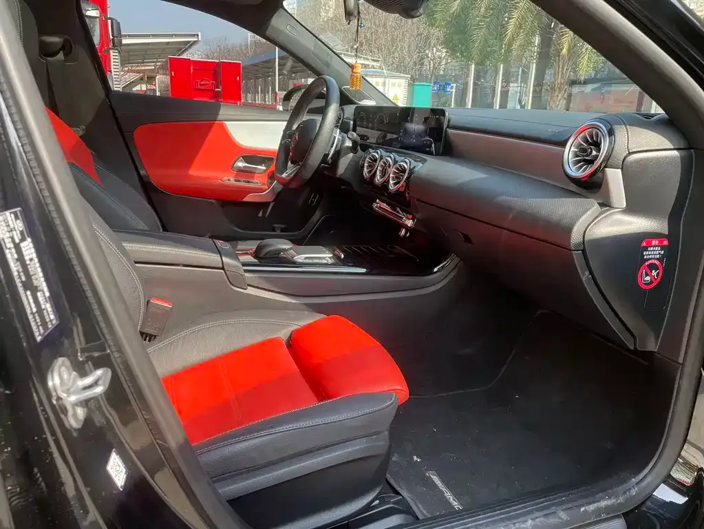 Mercedes-Benz A-Class AMG — фото 7