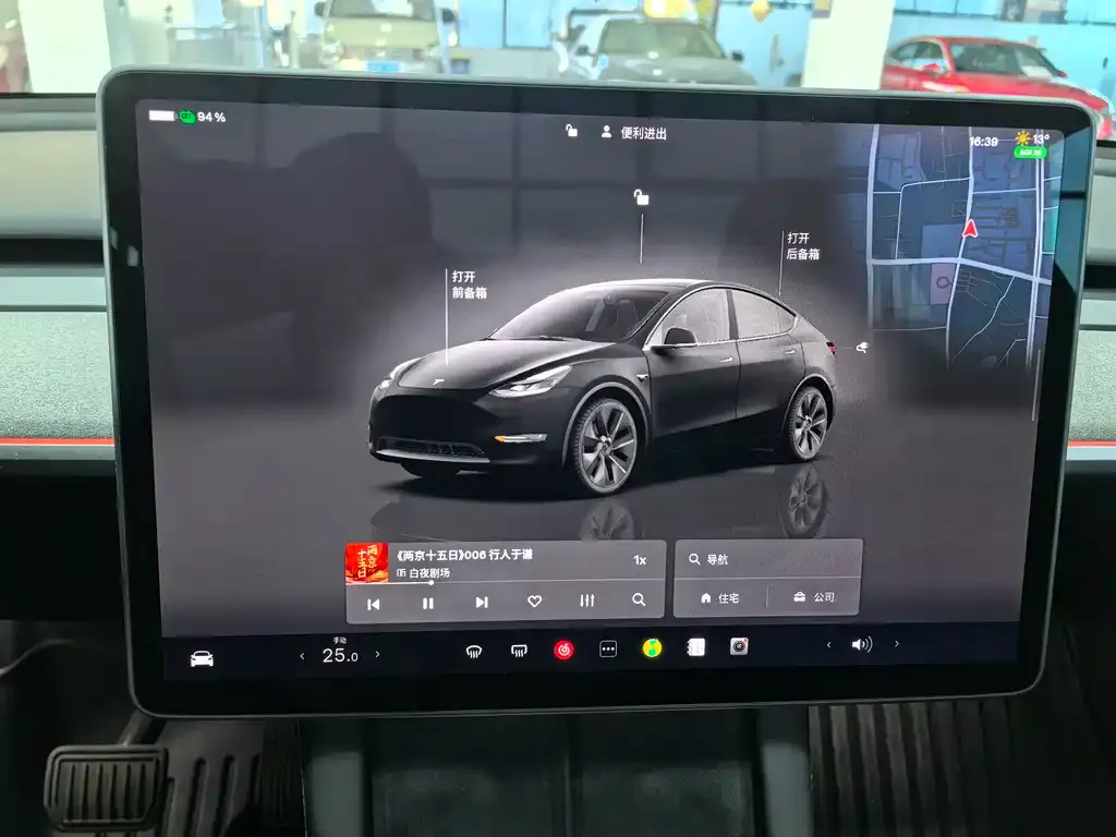 Tesla Model Y — фото 2
