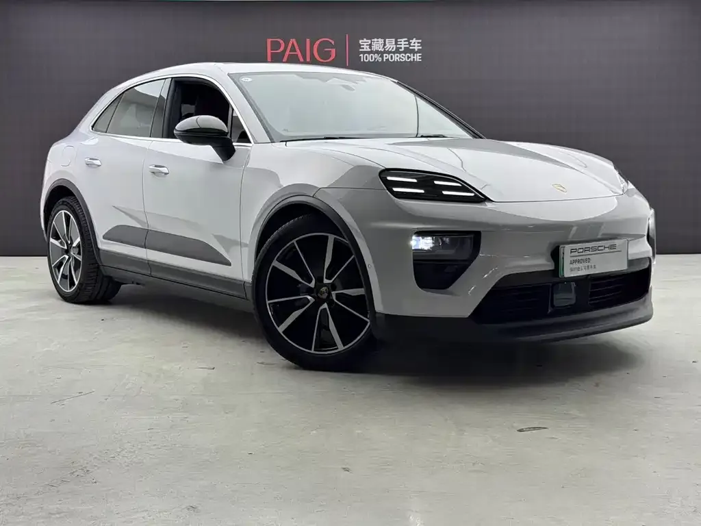 Porsche Macan EV — фото 1