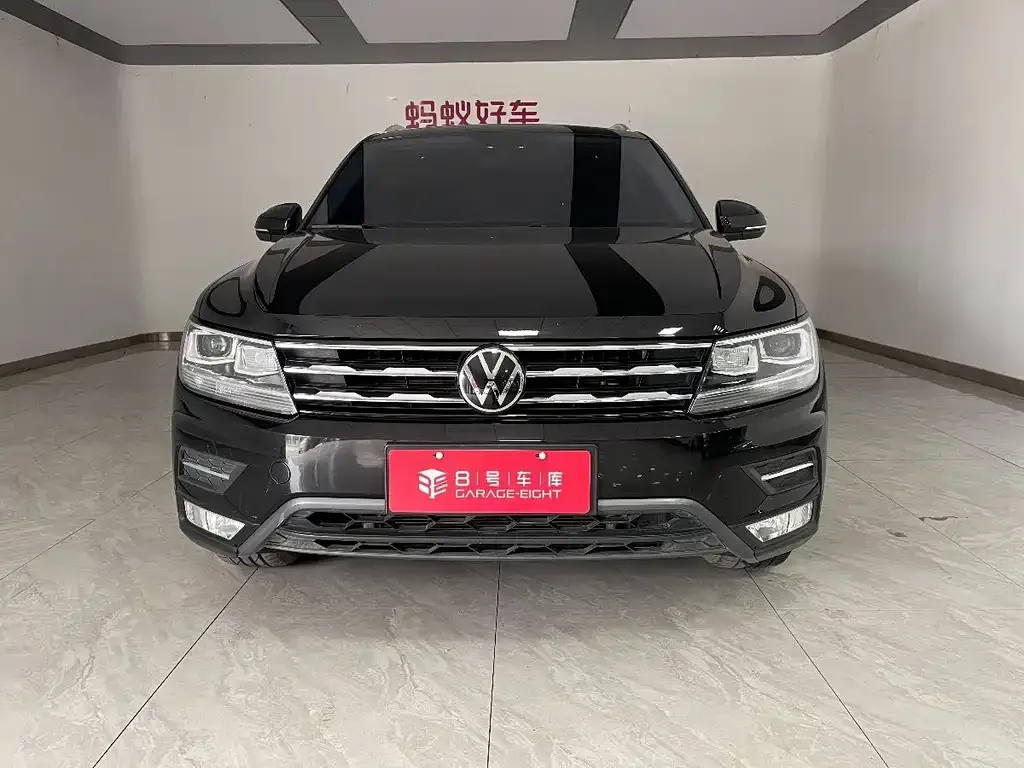 Volkswagen Tiguan L — фото 4