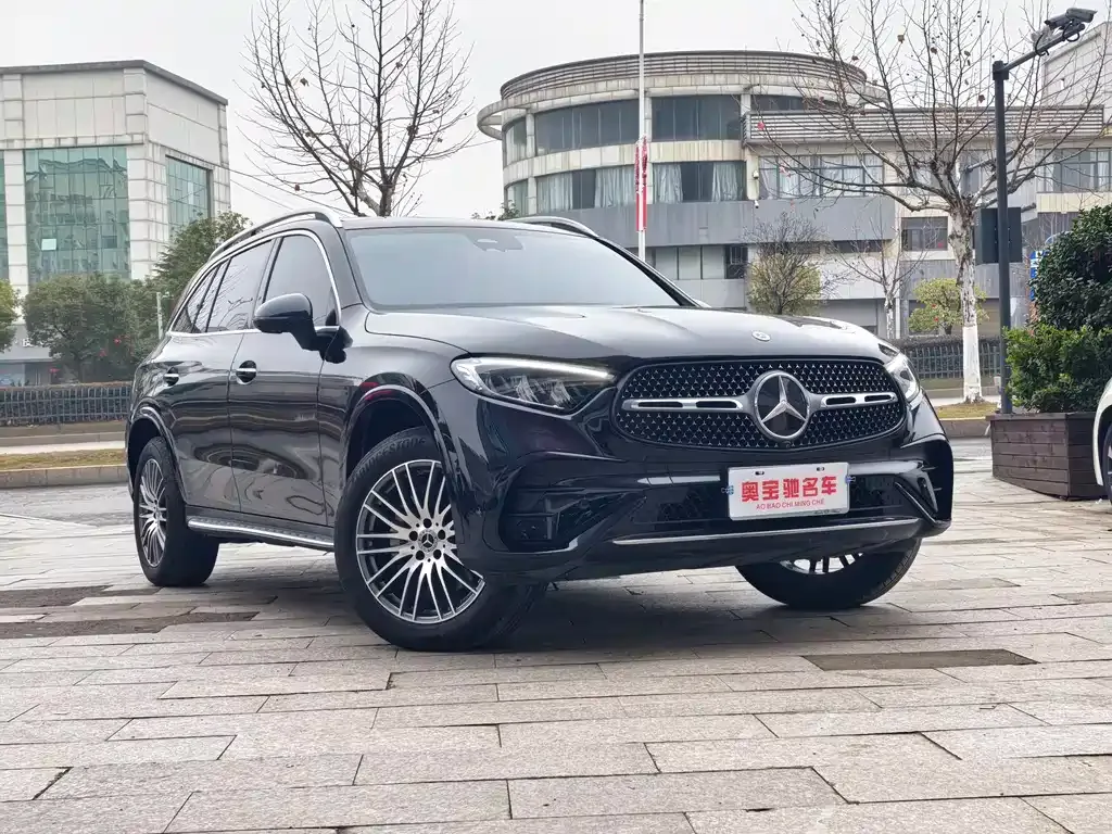 Mercedes-Benz GLC — фото 9