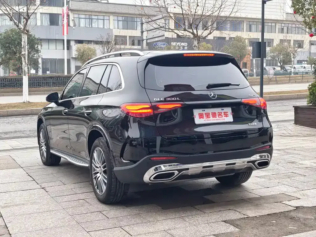 Mercedes-Benz GLC — фото 10