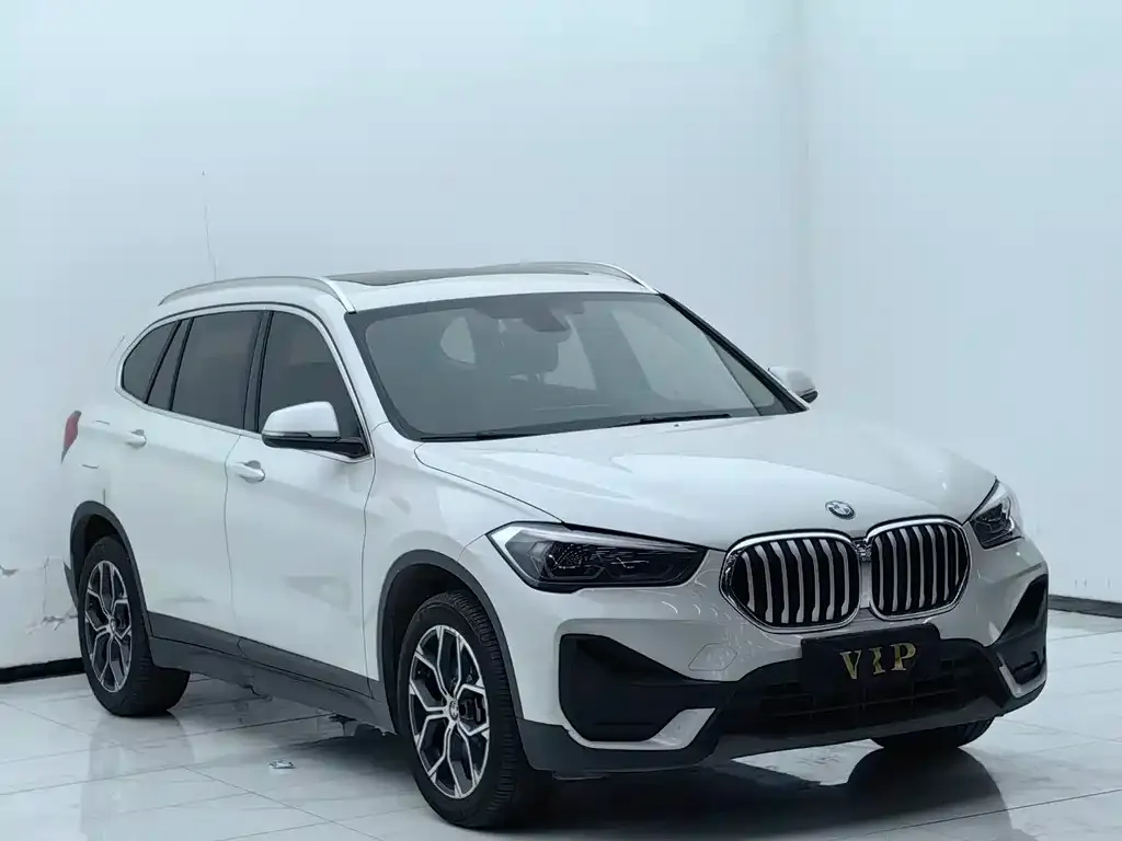 BMW X1 — фото 2