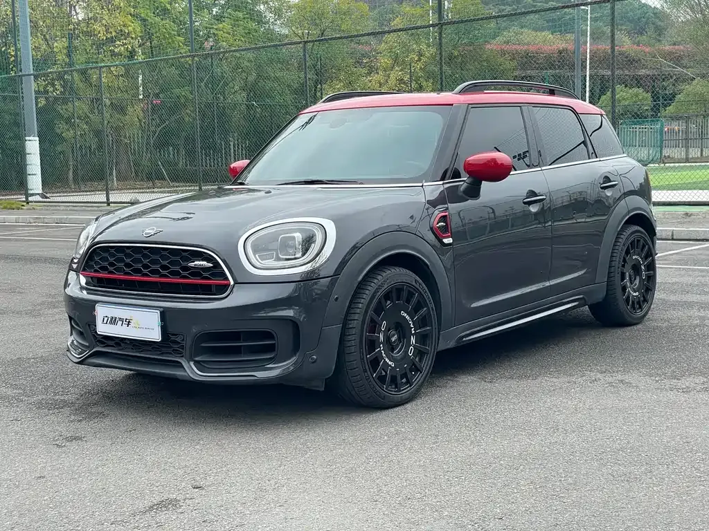 MINI Countryman JCW — фото 1