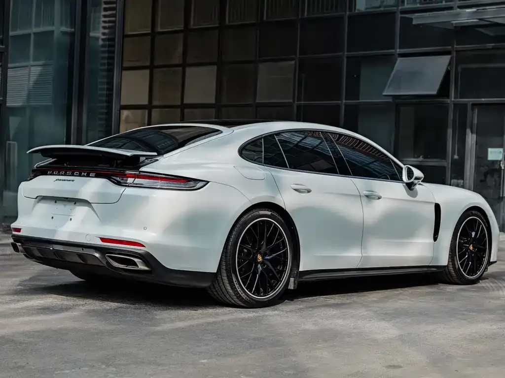 Porsche Panamera — фото 7