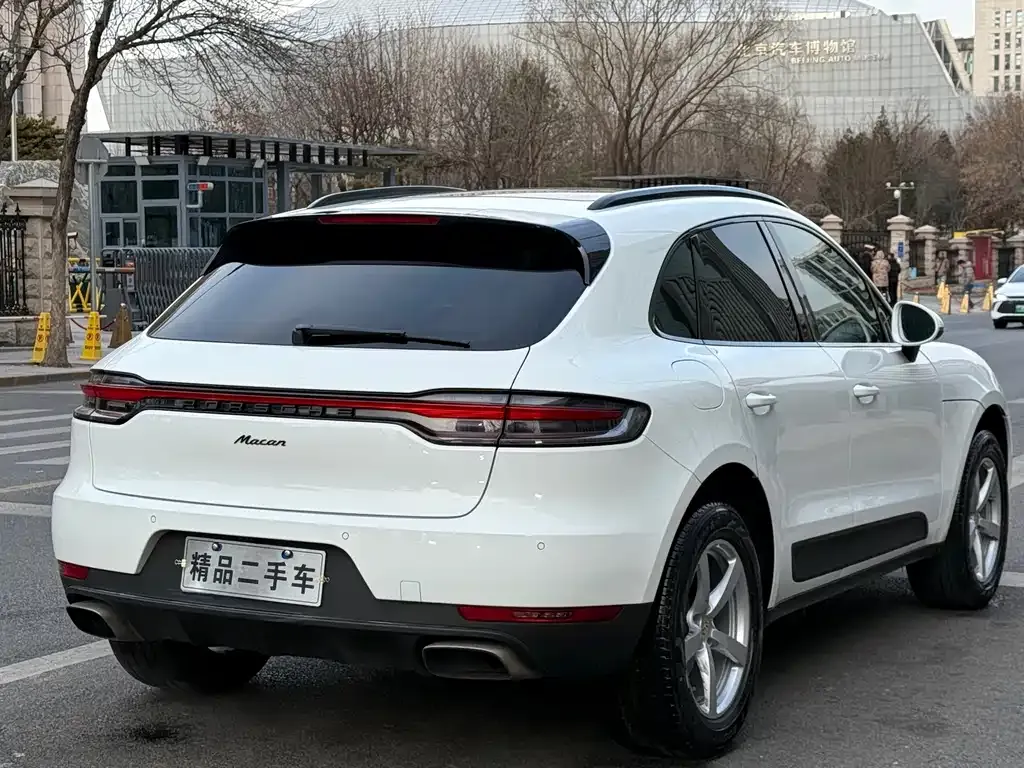 Porsche Macan — фото 6