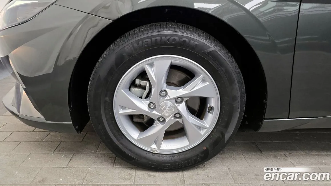 Hyundai AVANTE — фото 8
