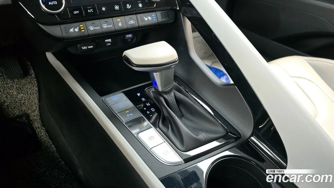Hyundai AVANTE — фото 6
