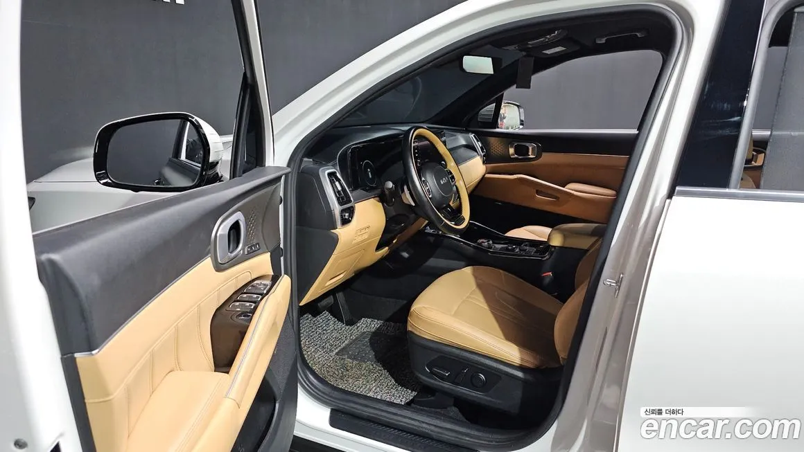 Kia Sorento — фото 10