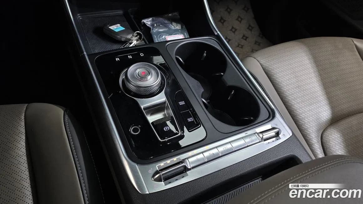 Kia Carnival — фото 7
