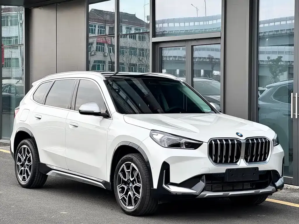 BMW X1 — фото 4