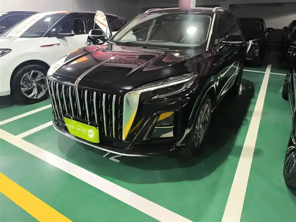 Hongqi HS3 PHEV — фото 9