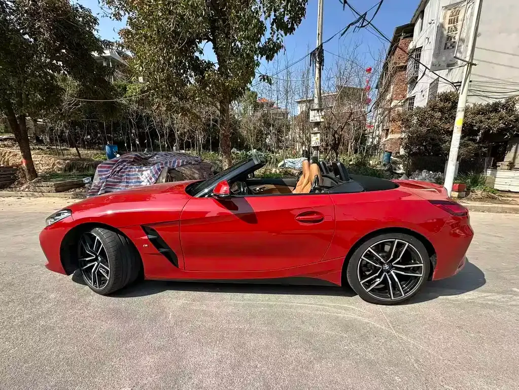 BMW Z4 — фото 9
