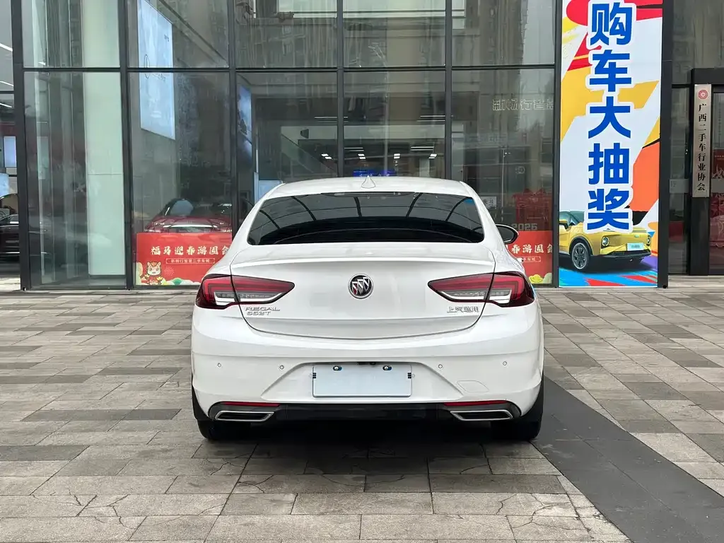 Buick Regal — фото 9