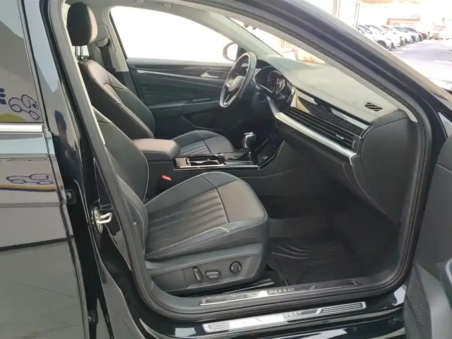Volkswagen Passat — фото 8