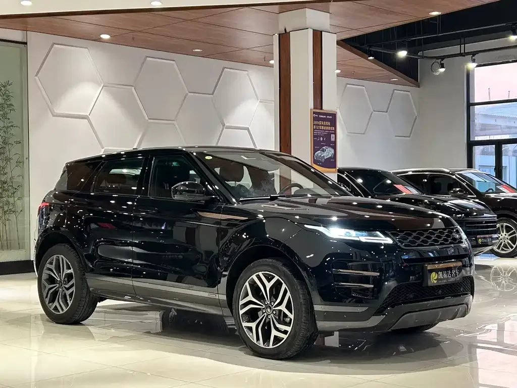 Land Rover Evoque — фото 7