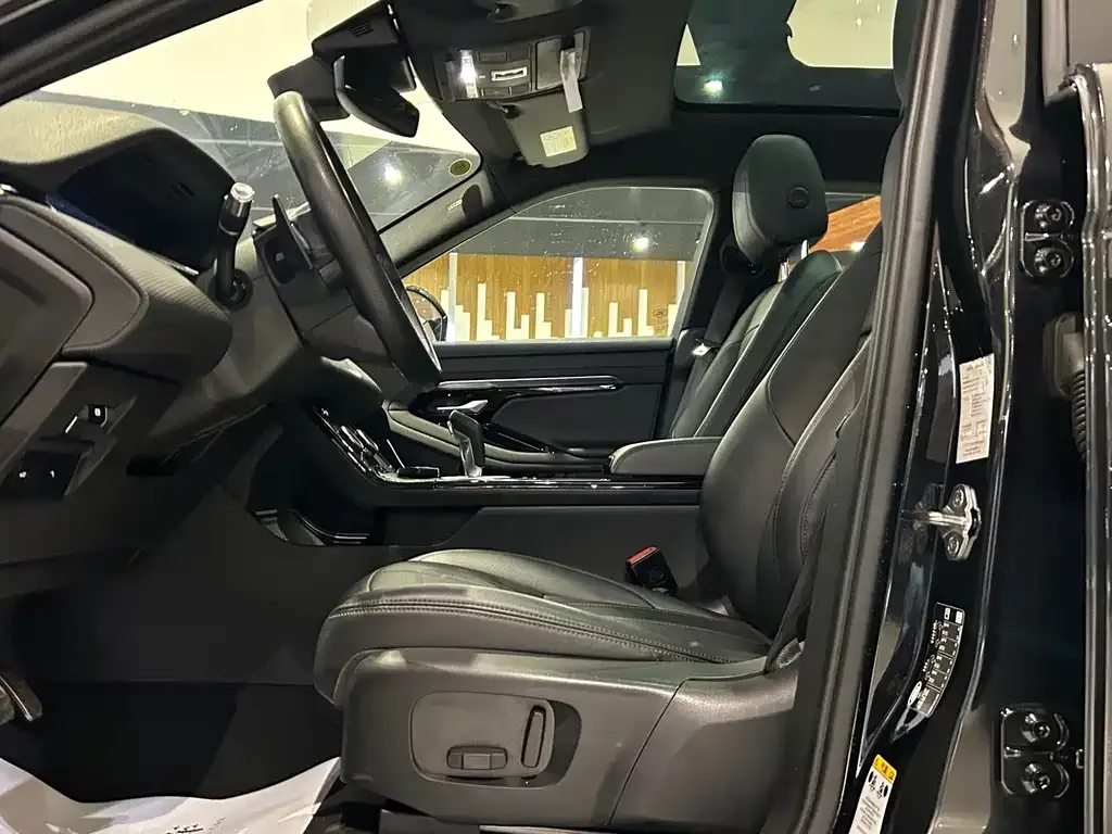 Land Rover Evoque — фото 4