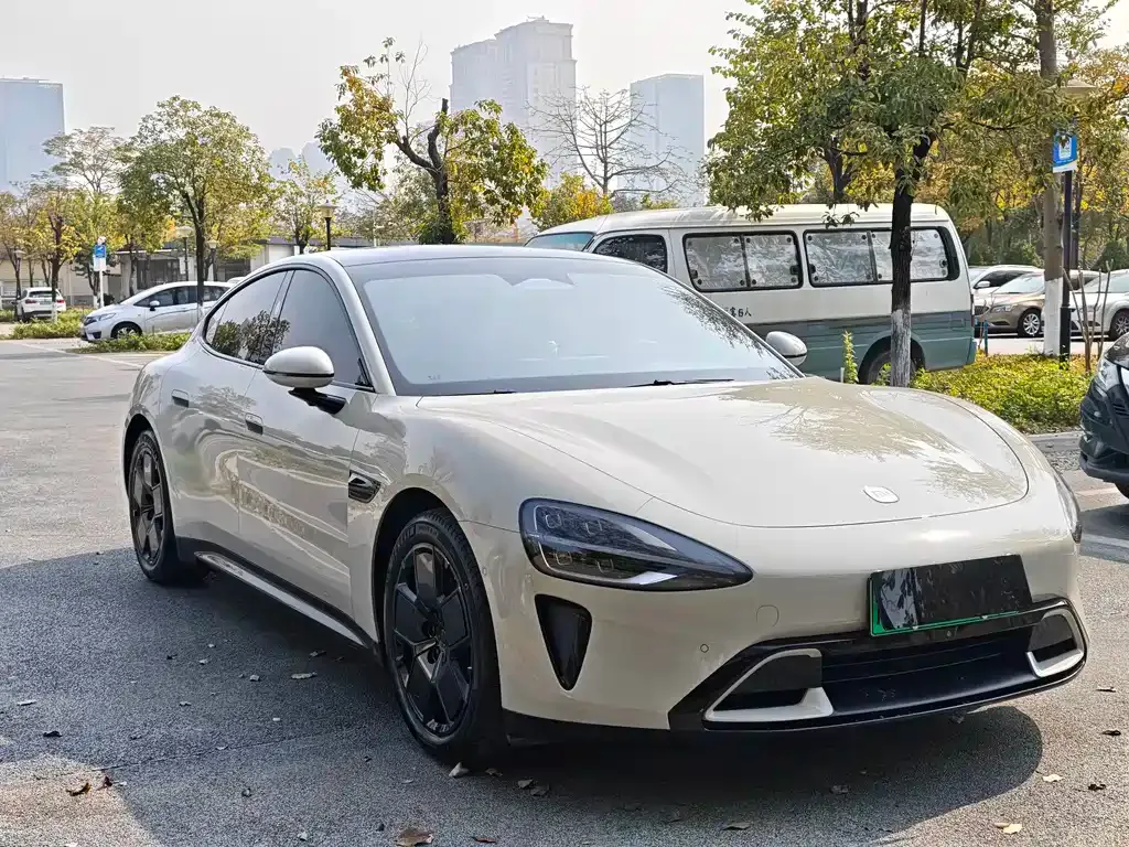 Xiaomi SU7 — фото 10
