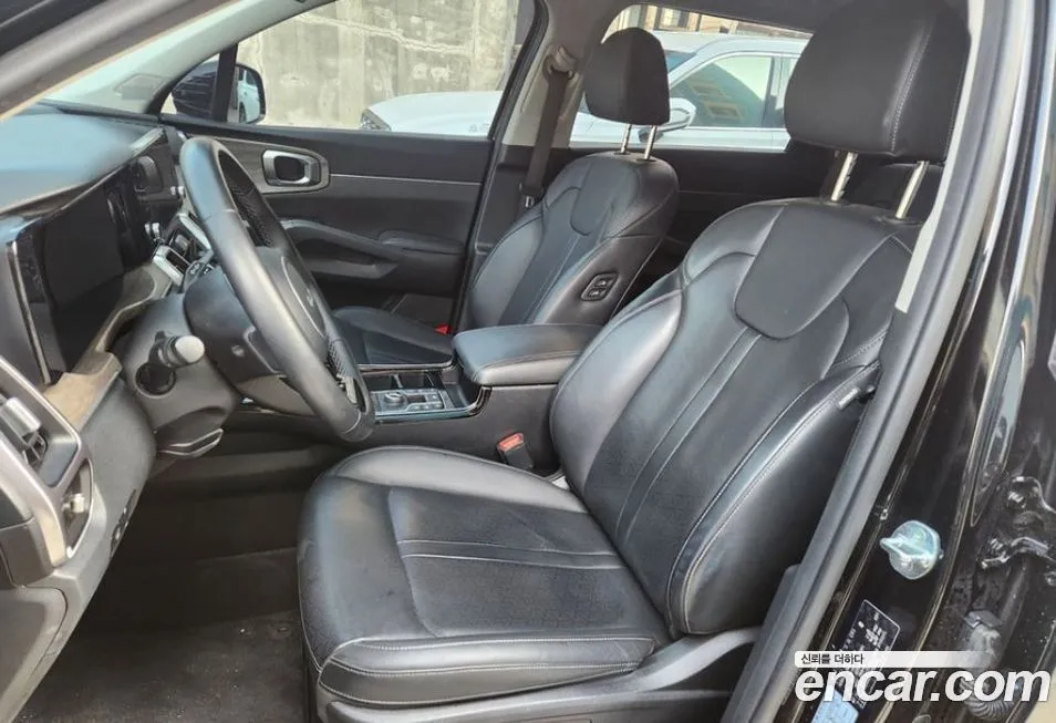 Kia Sorento — фото 5