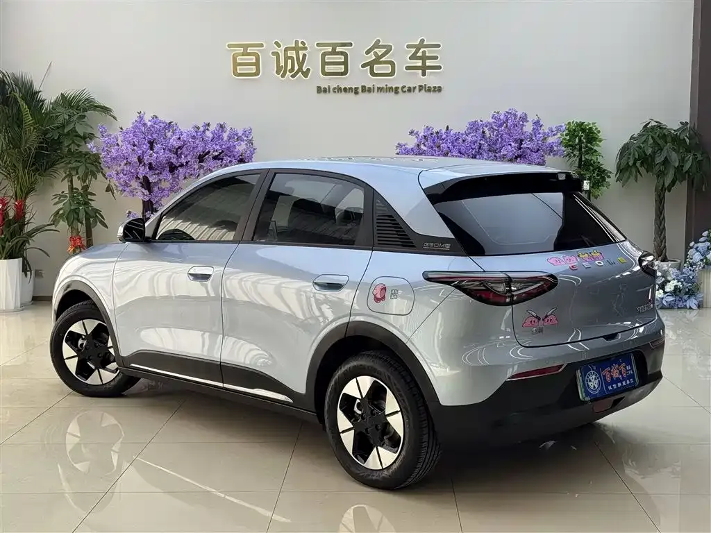 Geely Starburst — фото 4