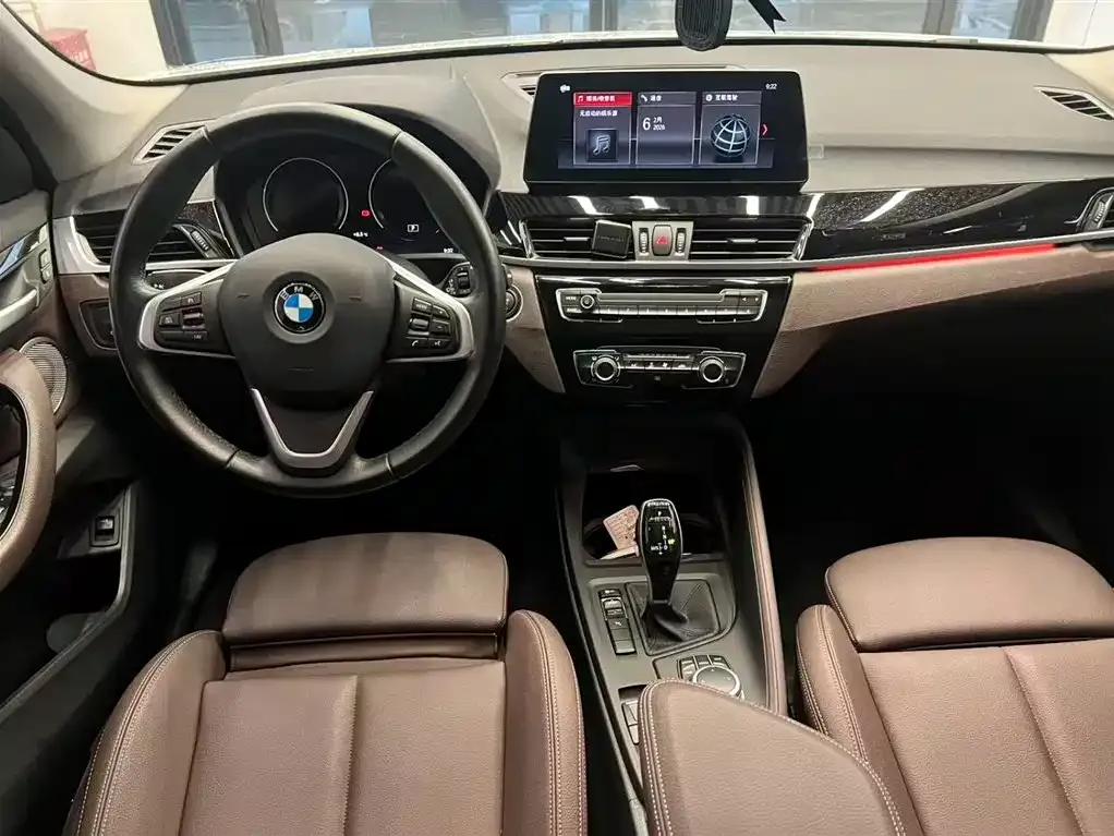 BMW X1 — фото 9