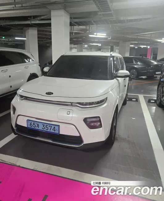 Kia Soul — фото 1