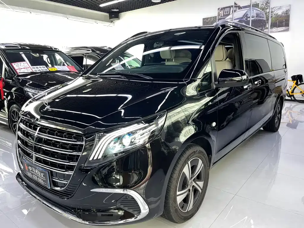 Mercedes-Benz Vito — фото 1