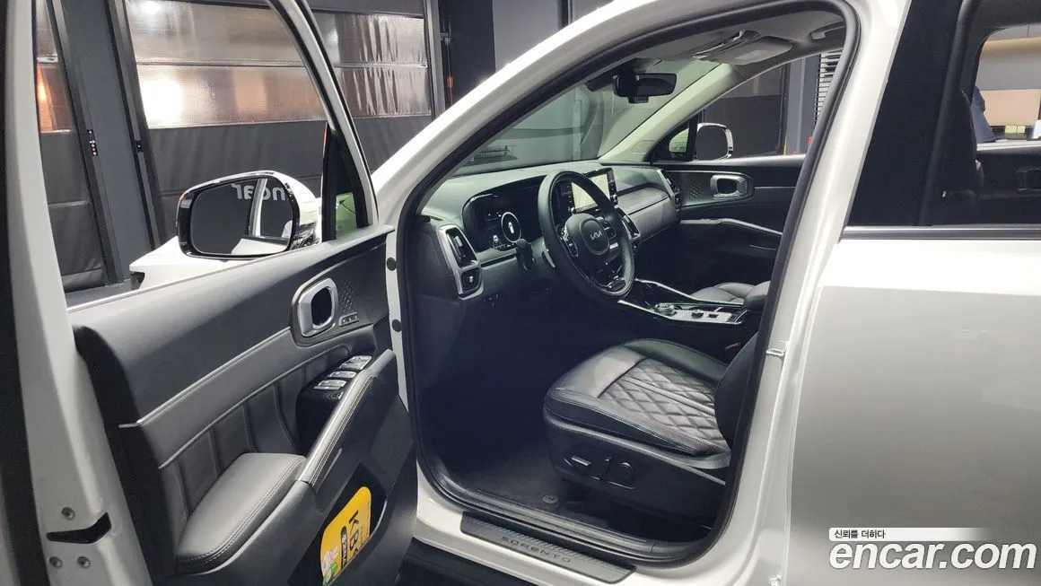 Kia Sorento — фото 10