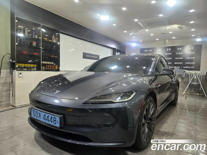 Tesla Model 3 — фото 1