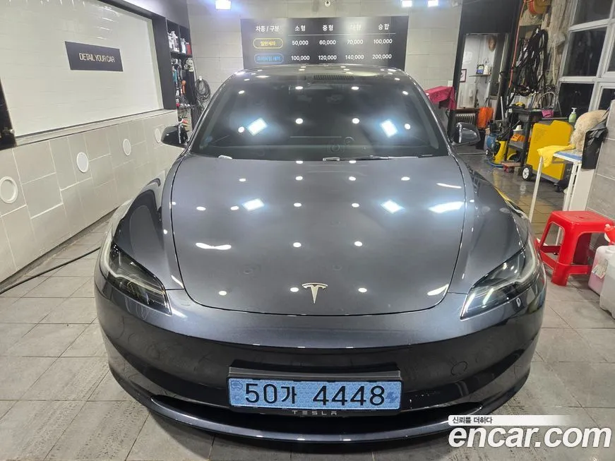 Tesla Model 3 — фото 10