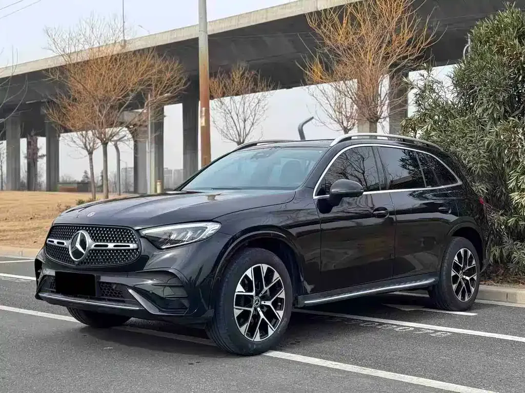 Mercedes-Benz GLC — фото 1