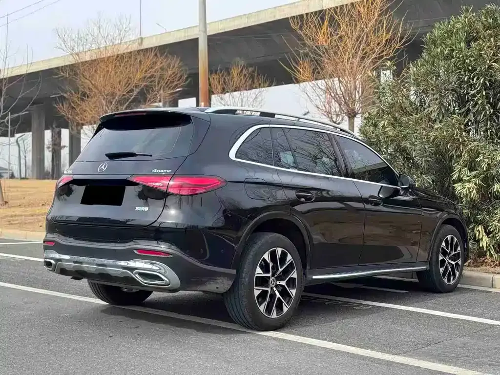Mercedes-Benz GLC — фото 10