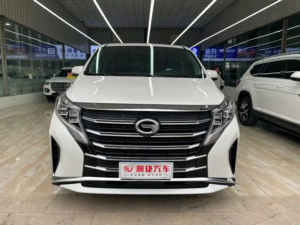 GAC Motor Trumpchi M8 — фото 5