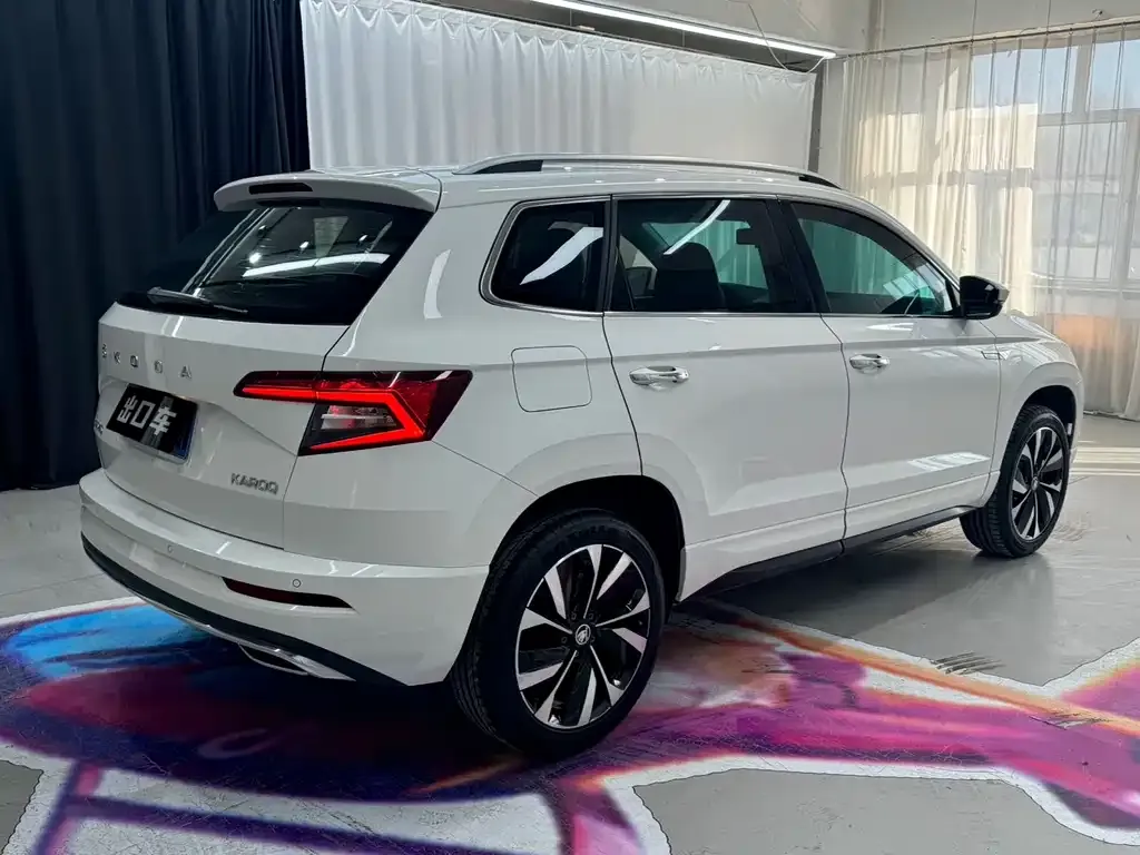 Skoda Karoq — фото 5