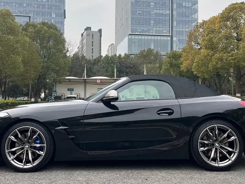 BMW Z4 — фото 5