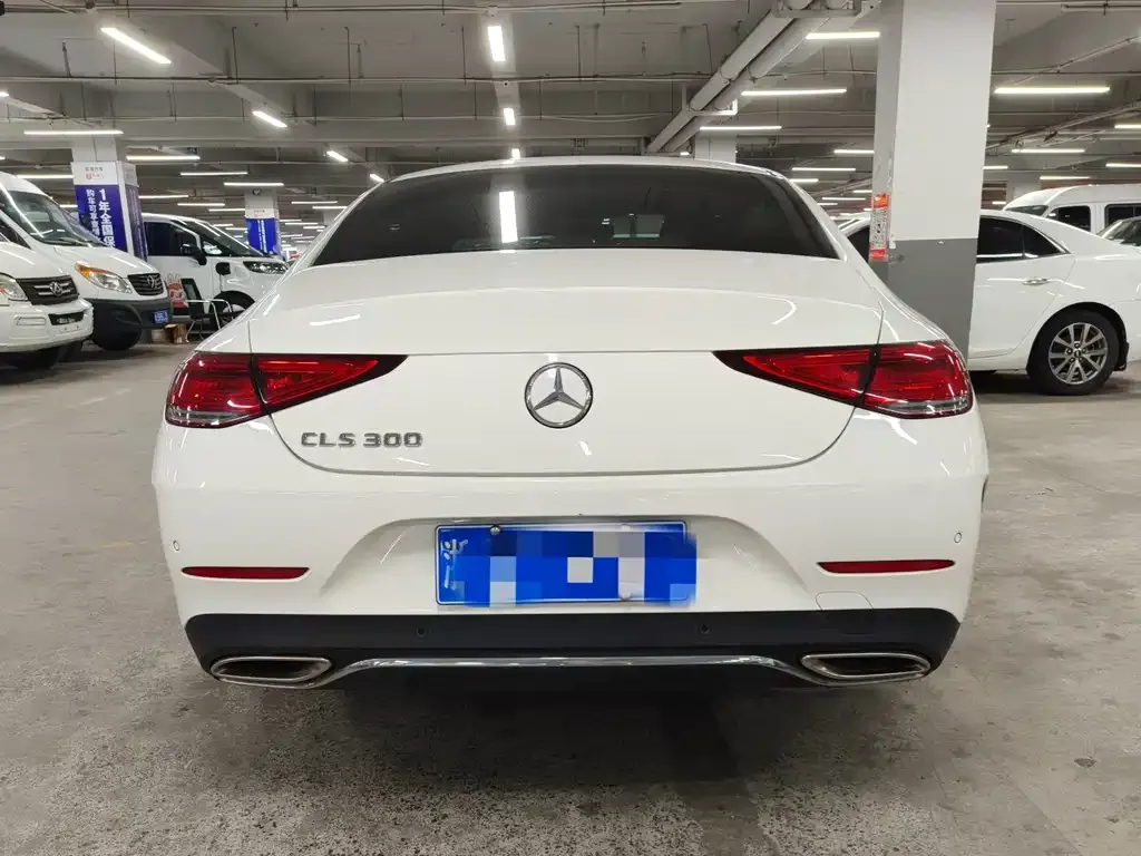 Mercedes-Benz CLS — фото 2