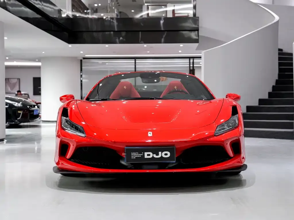 Ferrari F8 — фото 6