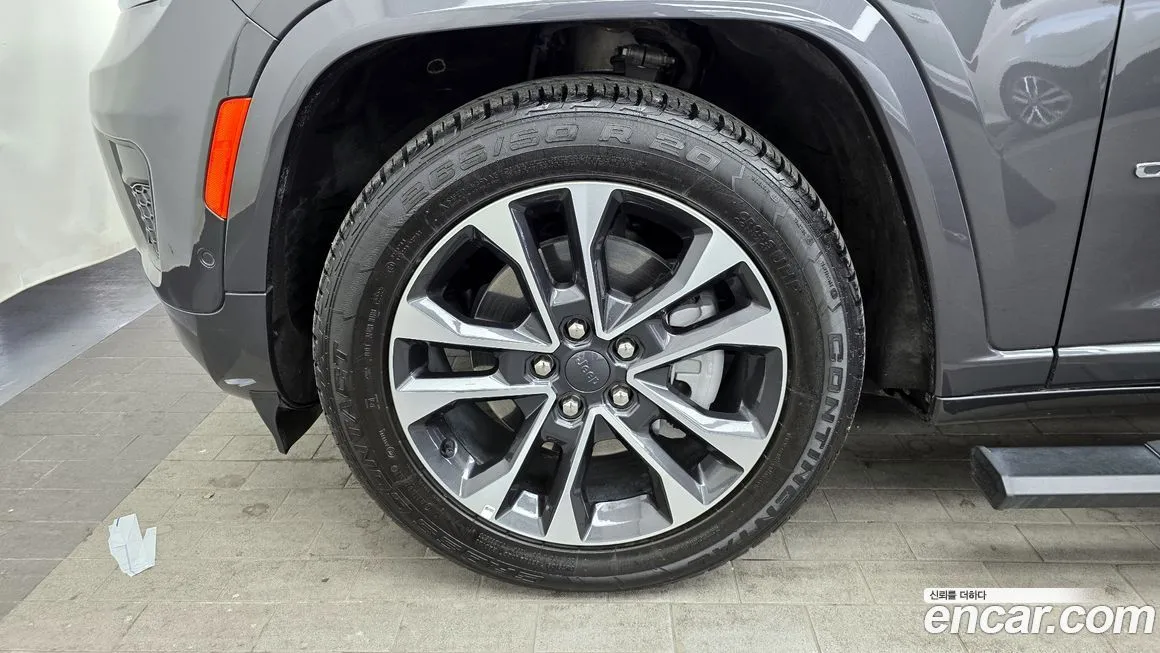Jeep Cherokee — фото 8