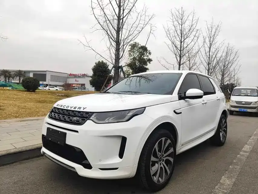 Land Rover Discovery Sport — фото 1