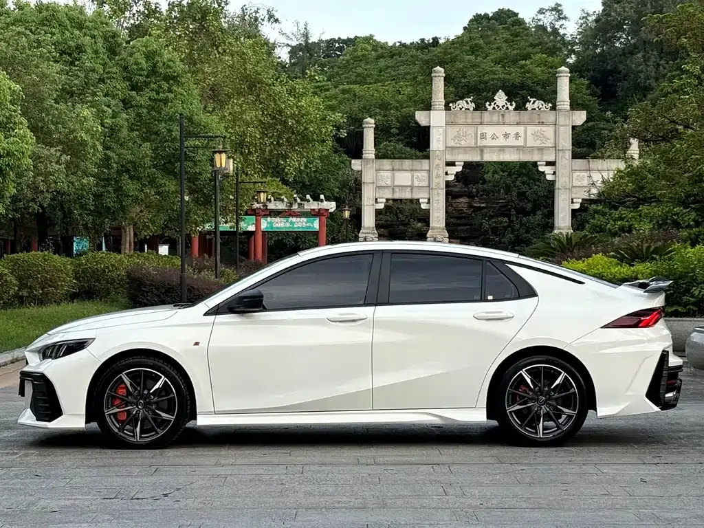 GAC Motor Shadow Leopard — фото 6