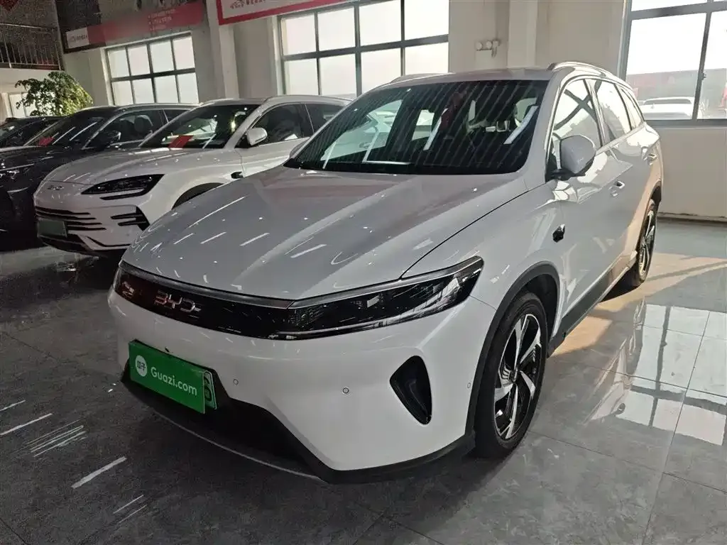 BYD Seal 05 DM-i — фото 1