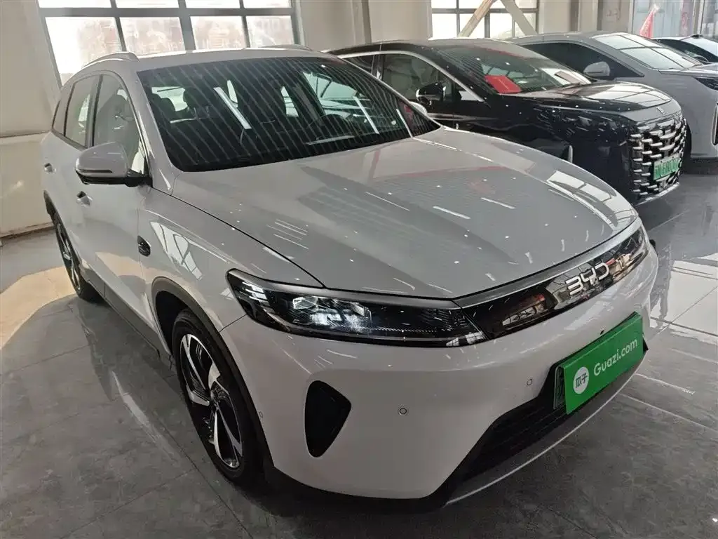 BYD Seal 05 DM-i — фото 5